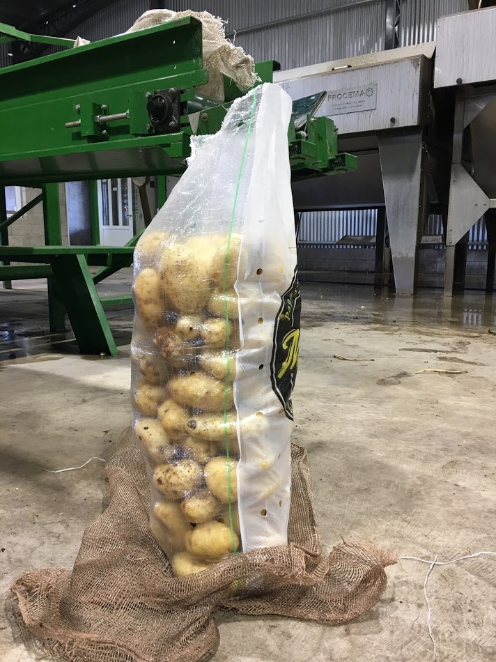 Bolsa tubular laminada troquielada